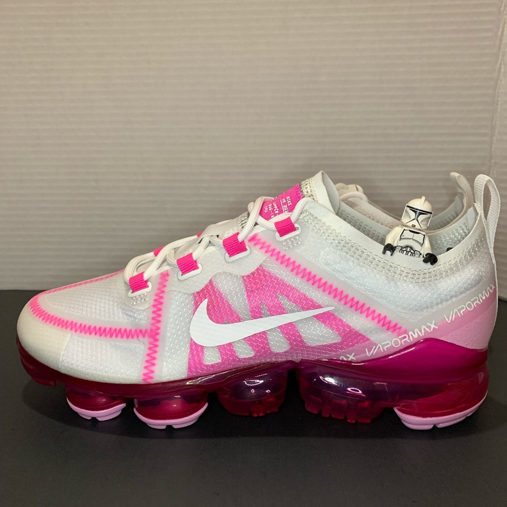 Nike Air VaporMax Size Women's Size 9 White Pink
